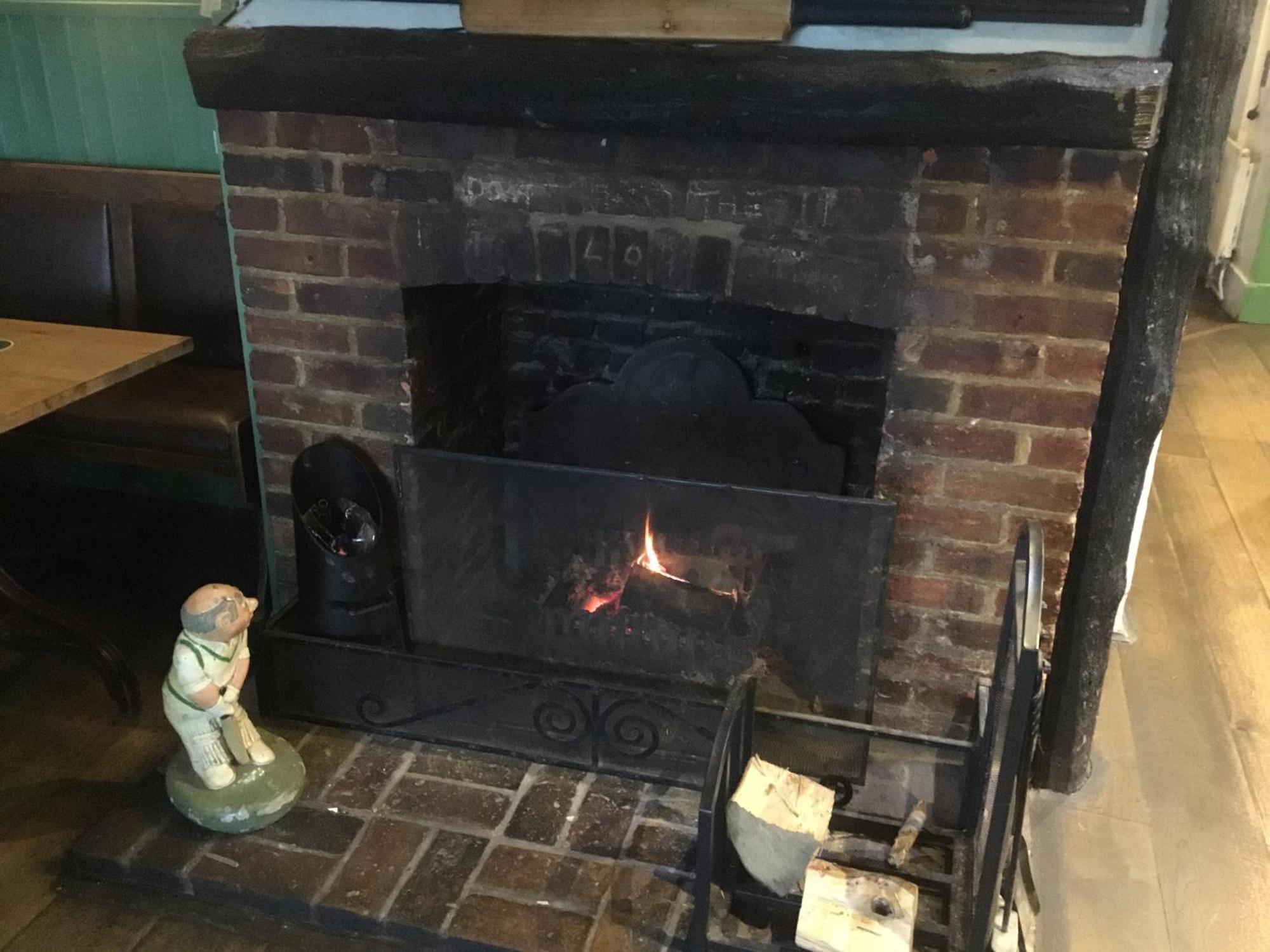 The Flying Horse Inn Boughton Aulph 외부 사진